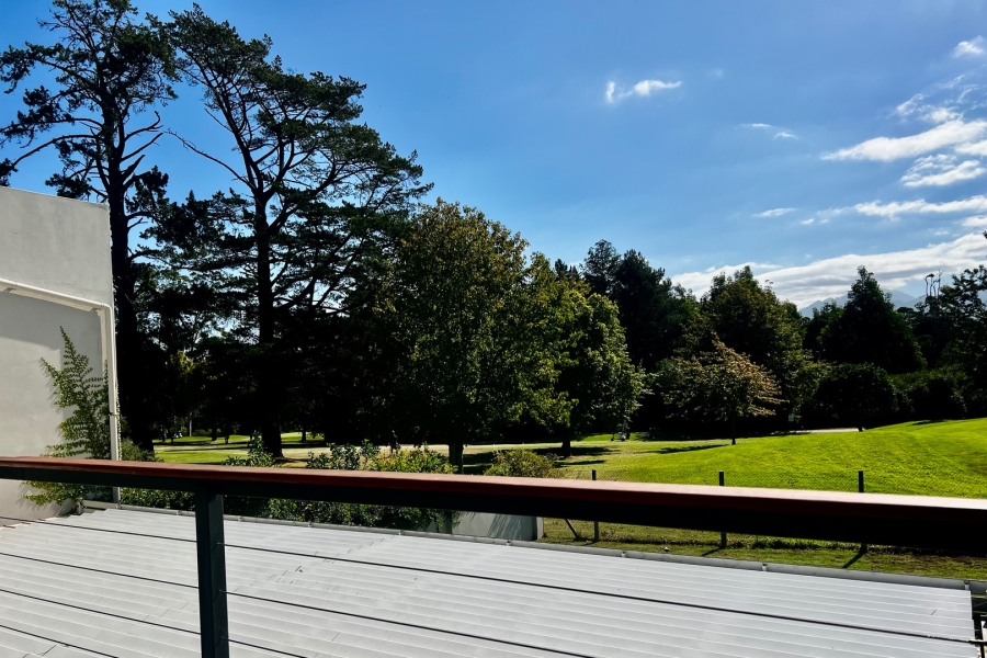 3 Bedroom Property for Sale in Highlands Western Cape